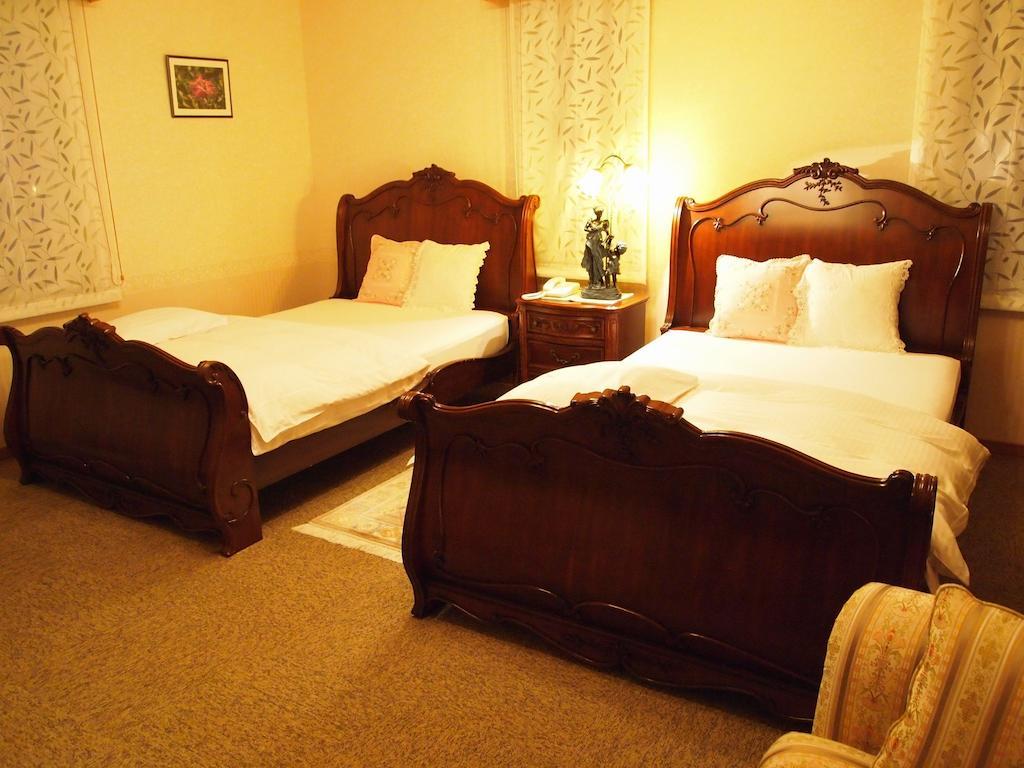 Petit Hotel Corinthian Rebun Стая снимка
