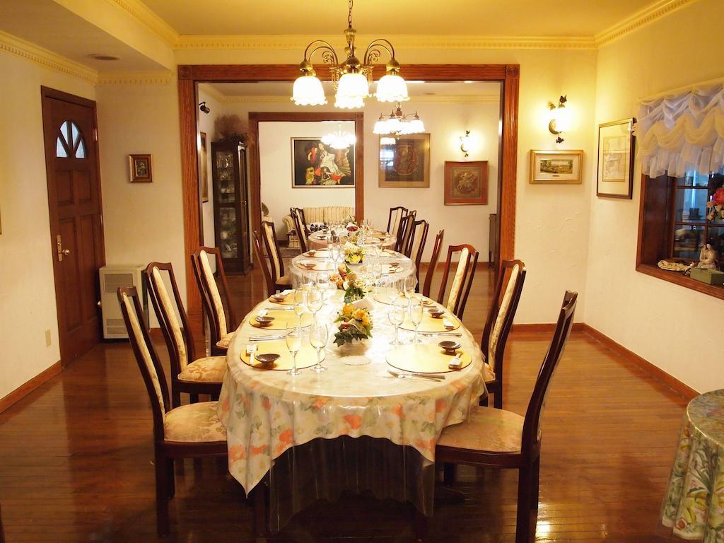 Petit Hotel Corinthian Rebun Екстериор снимка